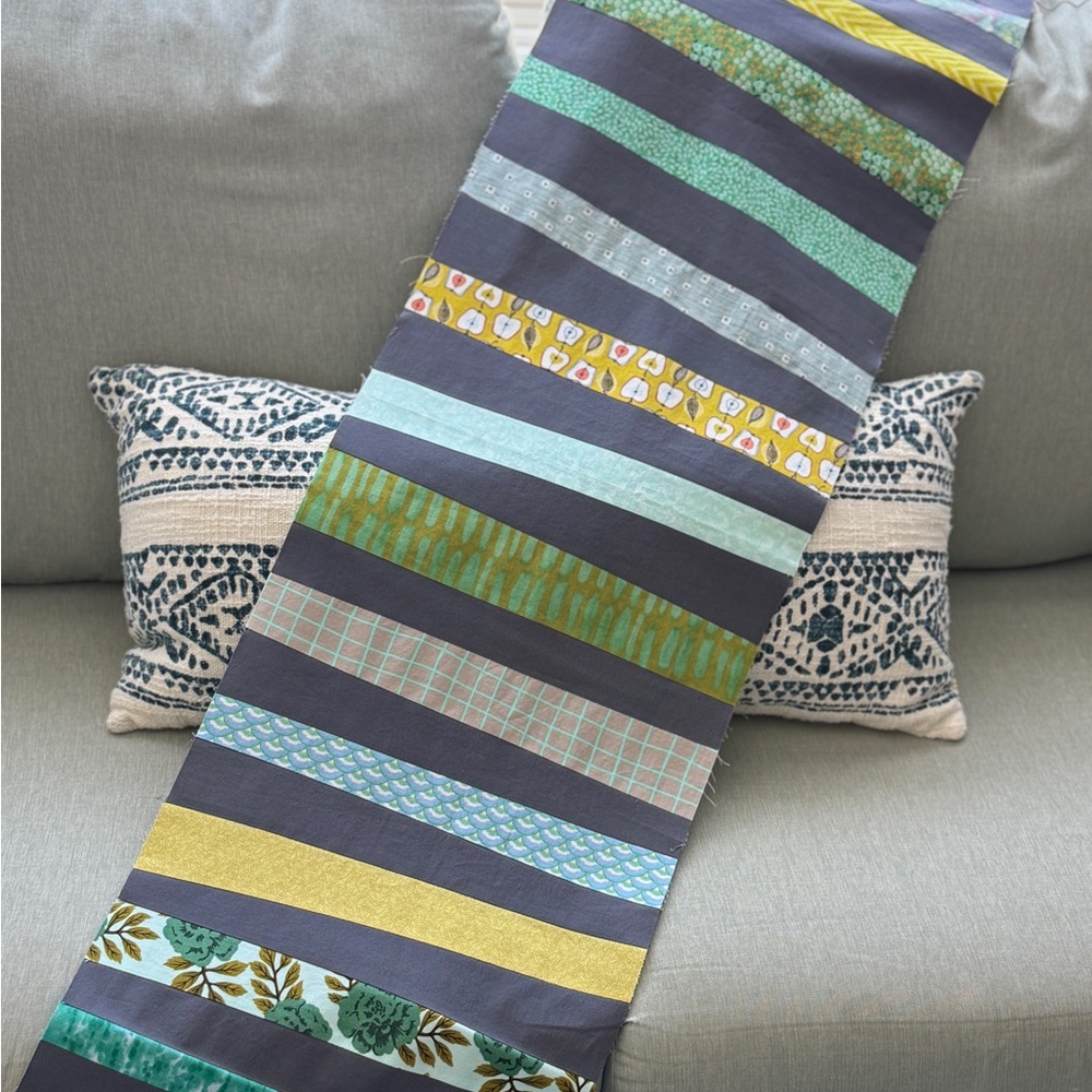 Table Runner Top - Picture 7 of 12